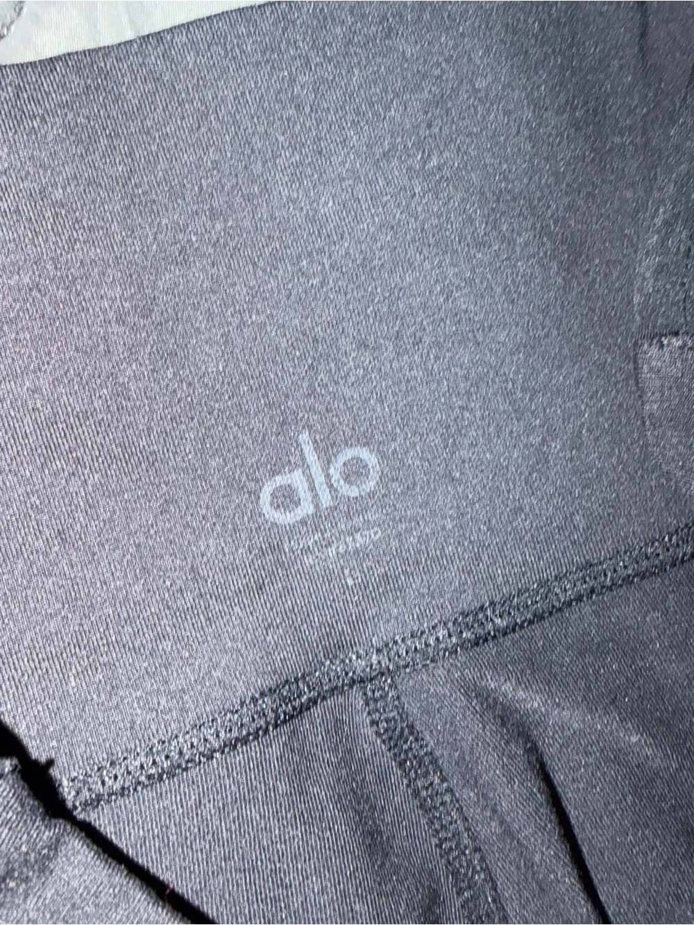 ALO Yoga Women’s Reform Leggings size L